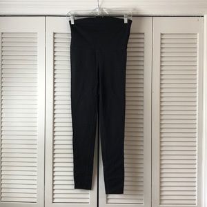 Athleta black maternity workout tights